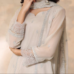 SMOKEY ELEGANCE – Embroidered Chiffon Unstitched 3PC Suit.
