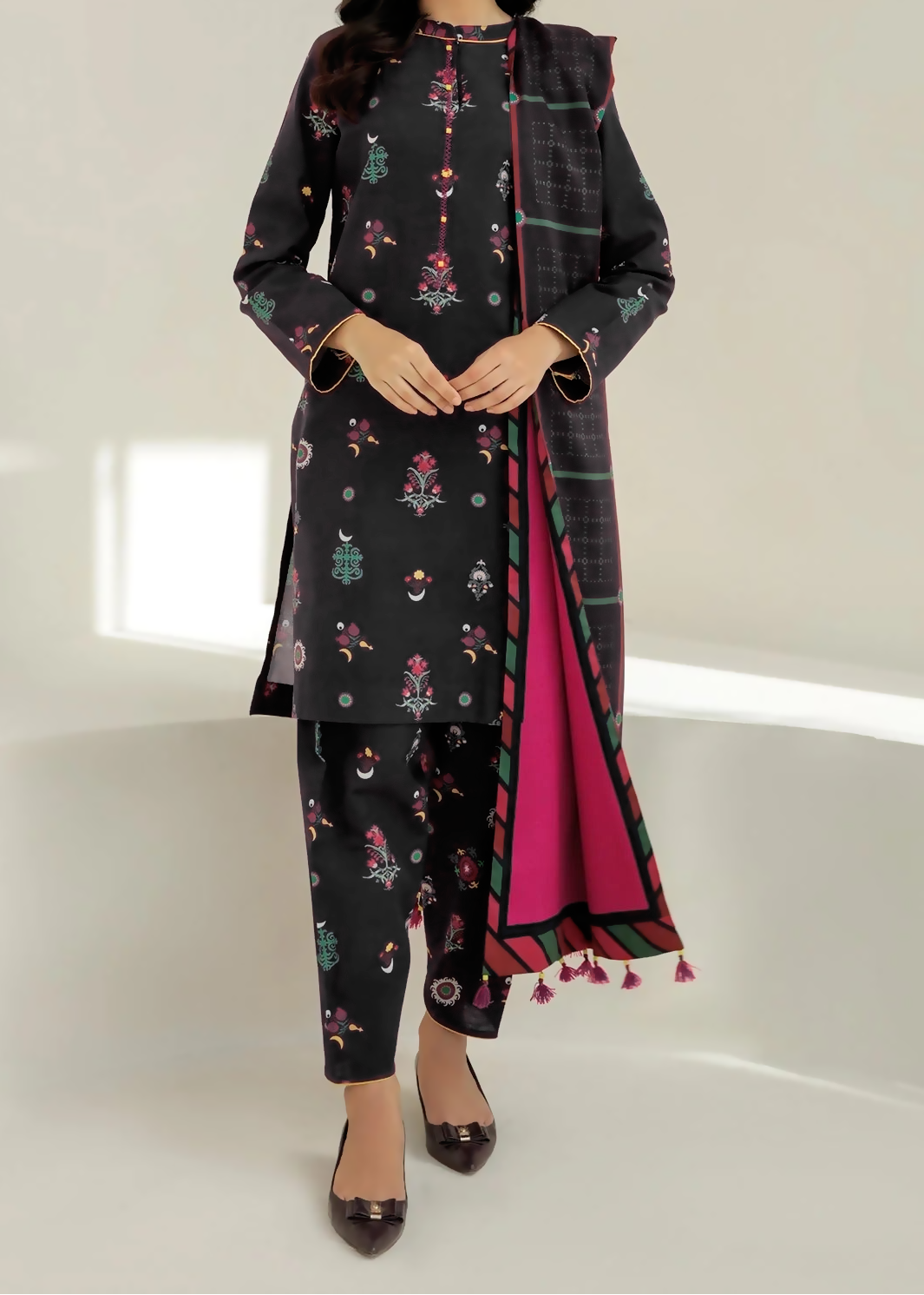 Grace W902 - Digital Printed 3pc Karandi Dress With Digital Printed Karandi Shawl.