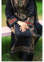 Grace S1228-Embroidered 3pc Lawn Dress With Embroidered Chiffon Dupatta.