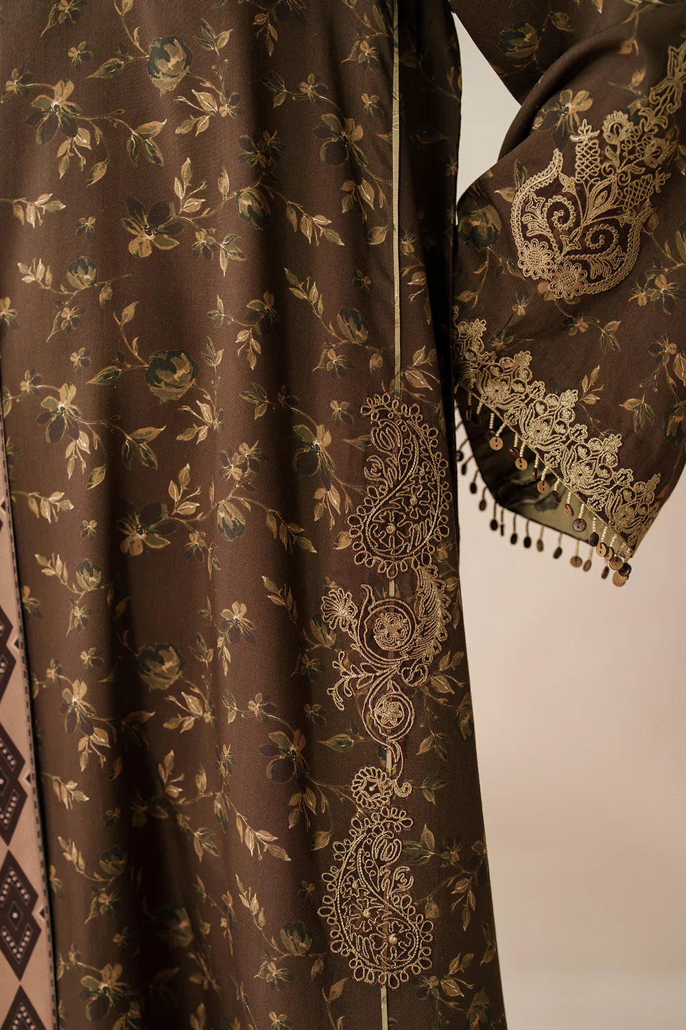 Grace W765 - Digital Printed 3pc Karandi Dress With Digital Printed Karandi Shawl.