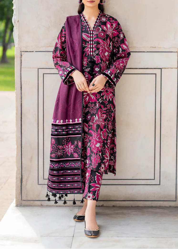 Grace W581-Printed 3pc karandi Dress With Printed karandi Shawl.
