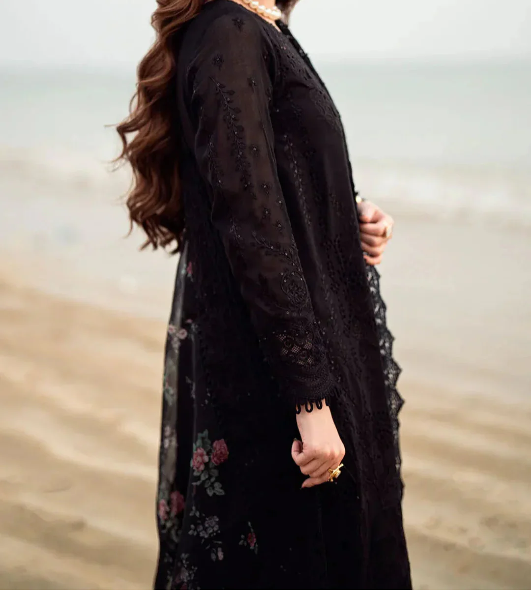 Grace W753-Embroidered 3pc CHIKANKARI Marina Dress With Printed Munar Dupatta.