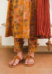 Grace W805 - Digital Printed 3pc Karandi Dress With Digital Printed Karandi Shawl.
