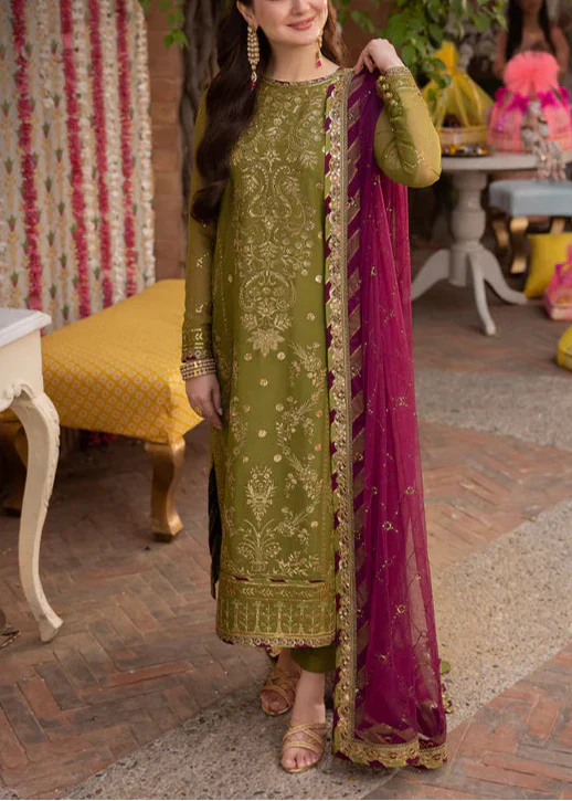 Grace Z-(W630)- Stitched Embroidered 3pc Linen Dress with Embroidered Chiffon Dupatta.