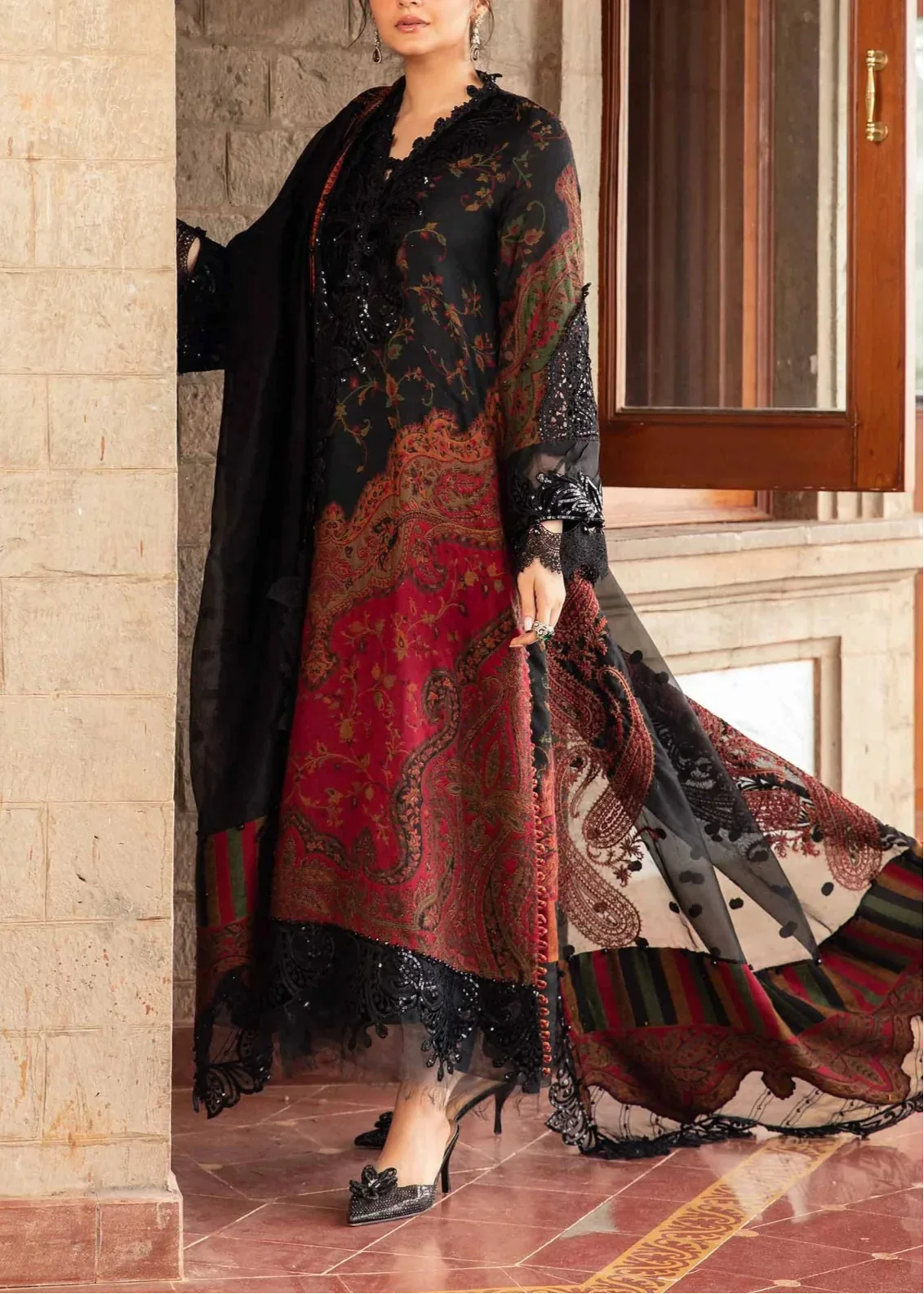 Grace Z59- Stitched Embroidered 3pc Lawn Dress with Digital Printed Chiffon Dupatta.
