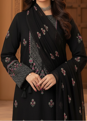 Grace W460- Embroidered 2pc Velvet Shirt with Embroidered chiffon dupatta.