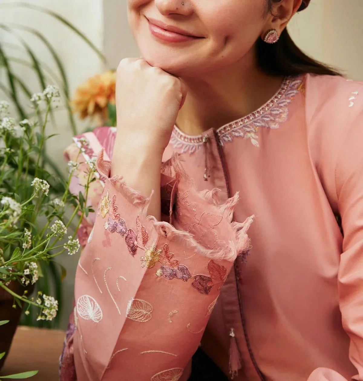 Grace Z(S1221)- Stitched Embroidered 3pc Lawn Dress With Printed Munar Dupatta.