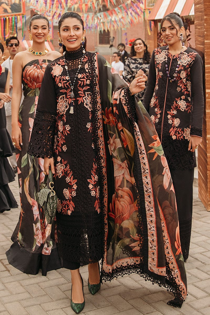 Grace S825- Heavy Shifli Embroidered 2pc lawn dress