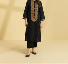 Grace Z(1262)- Stitched Embroidered 3pc Lawn Dress With Printed Munar Dupatta.