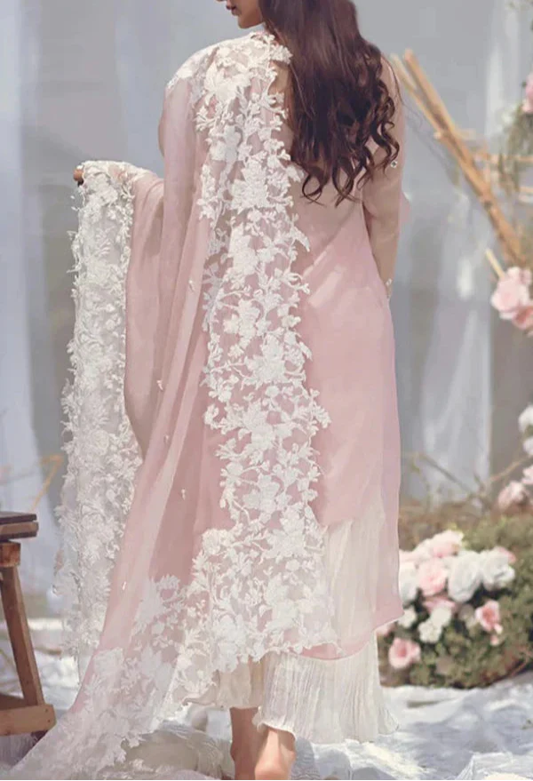 Grace S1264-Embroidered 3pc Lawn Dress With Embroidered Organza Dupatta.