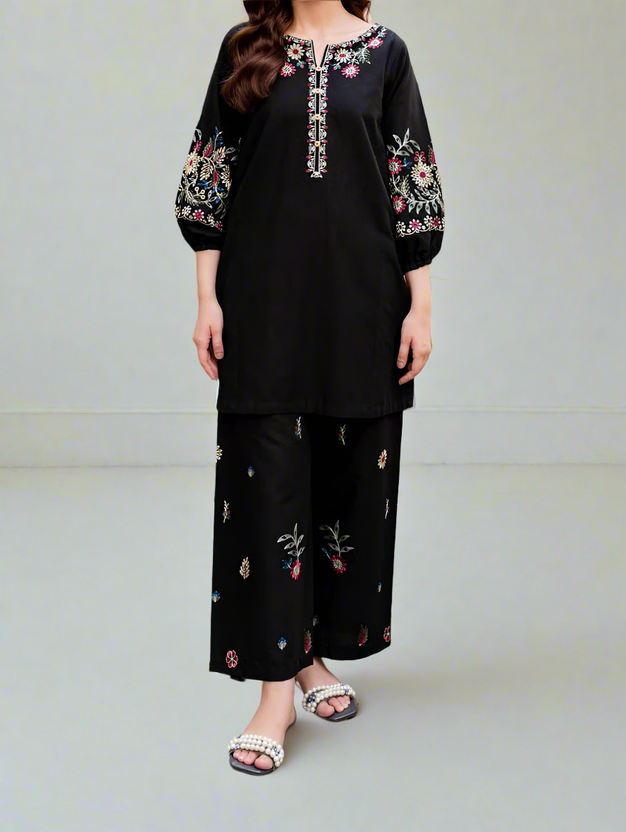 Grace S538-Embroidered 2pc lawn dress.