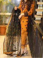 Grace Z-(S1250) - Stitched Embroidered 3pc Lawn Dress With Embroidered Chiffon Dupatta.