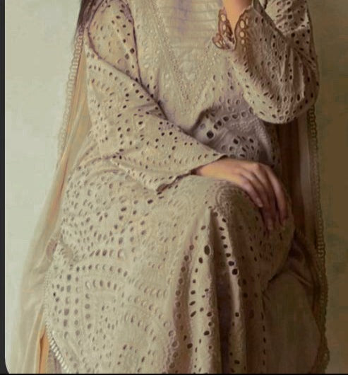 Grace S1283-Embroidered CHIKANKARI 3pc Lawn Dress With Dyed Chiffon Dupatta.