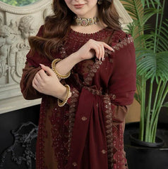 Grace Z-(S665) - Stitched Embroidered 3PC Lawn dress with Embroidered chiffon dupatta.