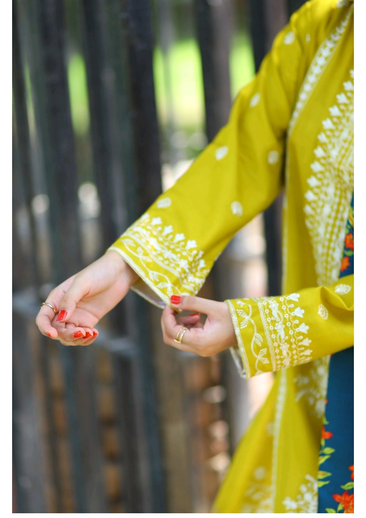 Grace Z-(W544)- Stitched Embroidered 3pc marina dress with Printed shawl.