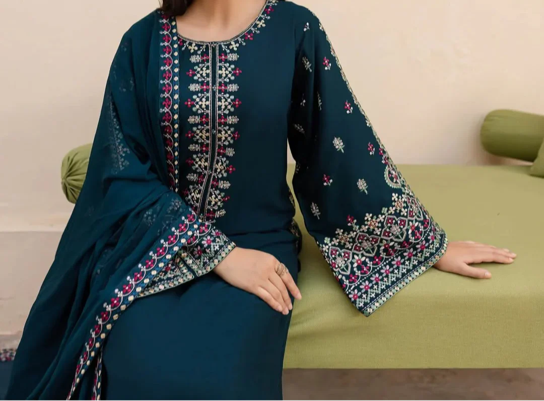 Grace W758 - Embroidered 3pc Marina Dress With Embroidered Chiffon Dupatta.